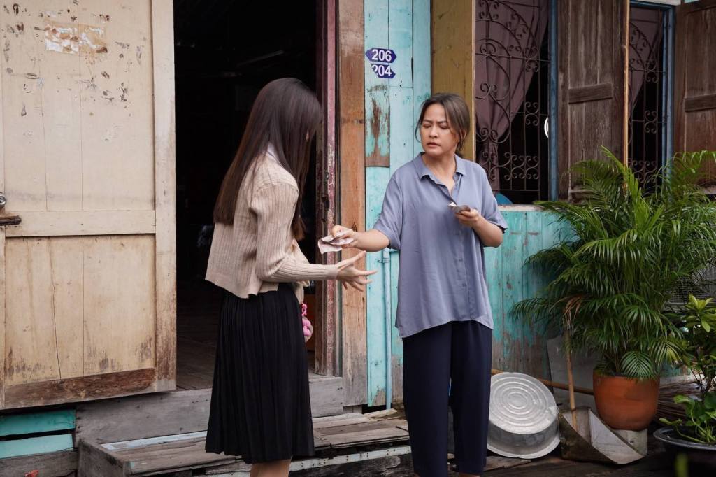 เหนือ ดิสรยา เล่นจริง–ตบจริง